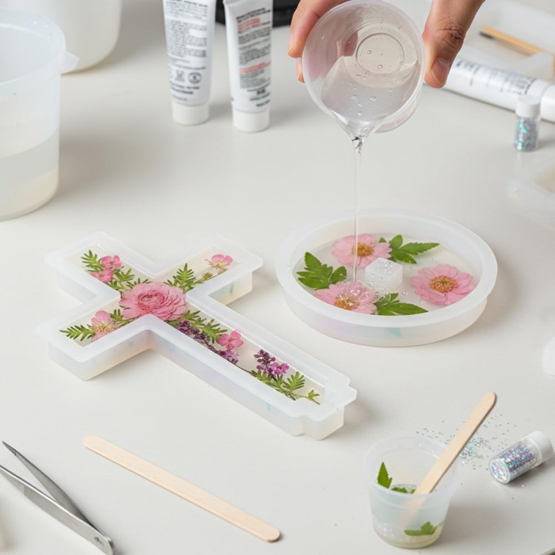Two silicone molds with a base - Candle Making Things のレビューと価格