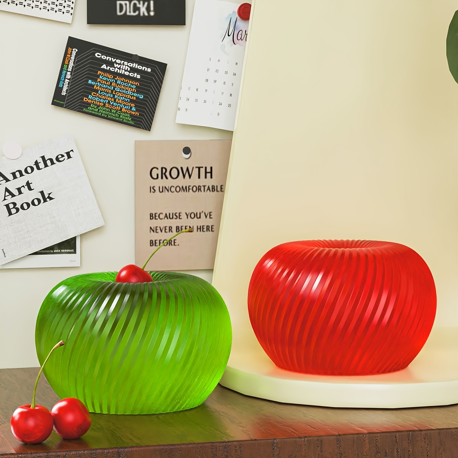 A trendy red apple silicone mo - Candle Making Things のレビューと価格